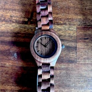 Wooden Watch with Brown Tones